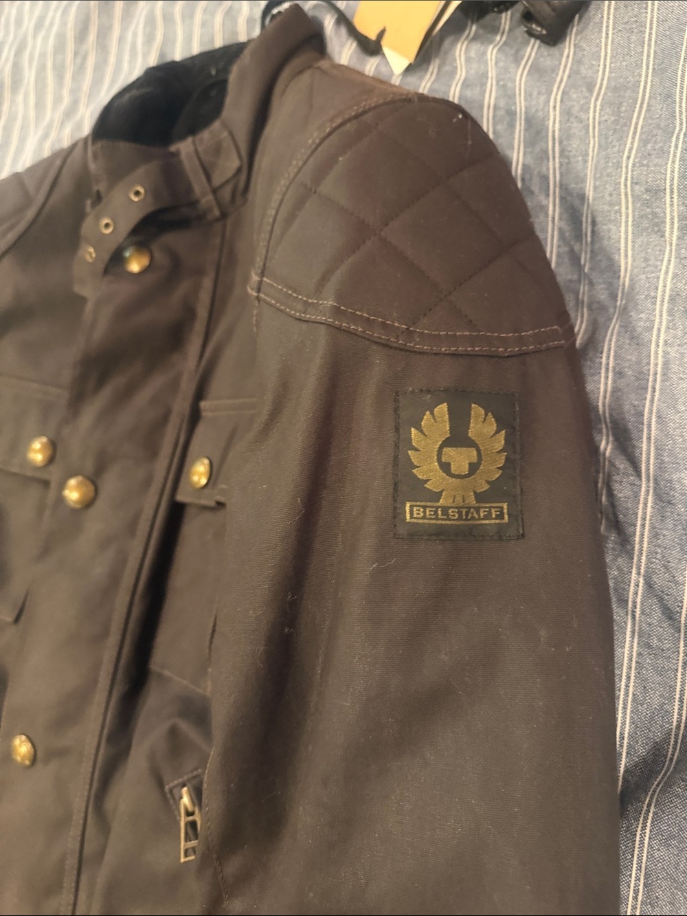 Belstaff Brooklands 2.0 Waxed Motorcycle Jacket, a classic short-style blouson - Picture 12 of 16